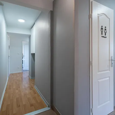 Sophie - 2 Sdb - Balcon - Wifi - Parking Couette-café Joeuf