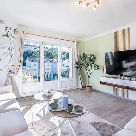 Sophie - 2 Sdb - Balcon - Wifi - Parking Couette-café *