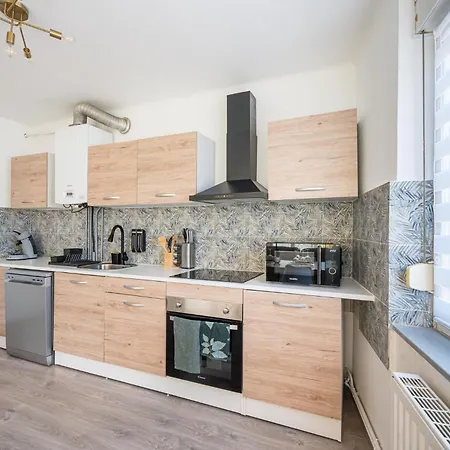 Sophie - 2 Sdb - Balcon - Wifi - Parking Couette-café *